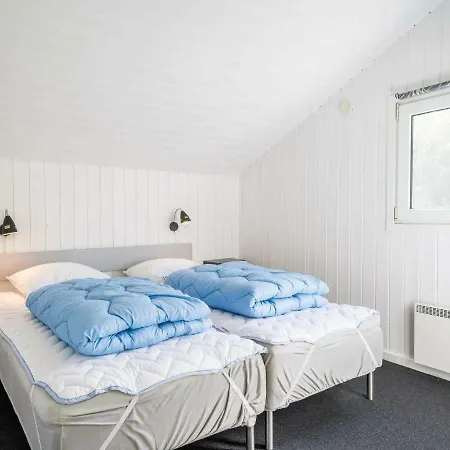 Four-Bedroom Holiday Home In Norre Nebel 2 Feriehus Oksbøl